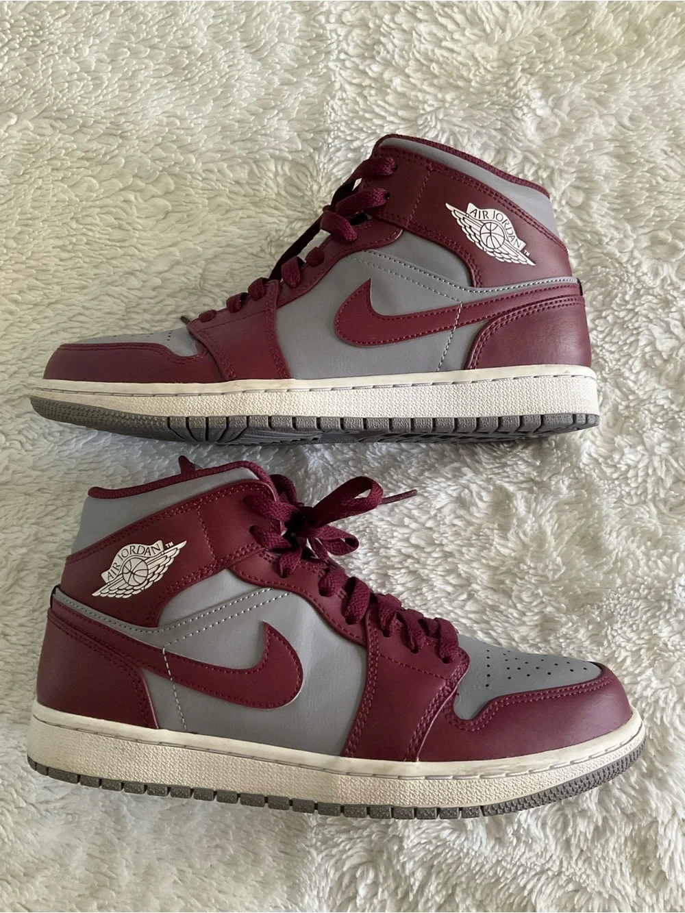 Nike High Top Sneakers in Maroon & Gray